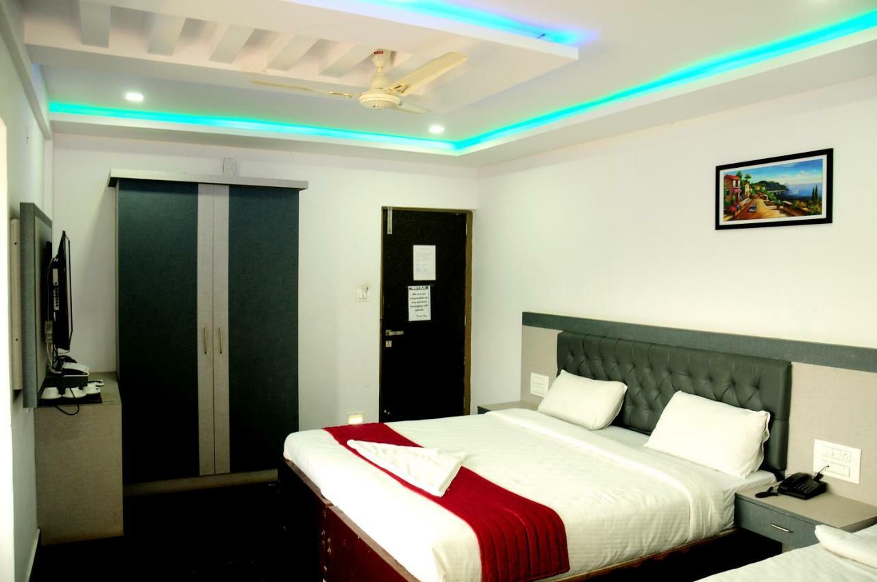 Hotel Shawrya The Grand Madikeri Extérieur photo