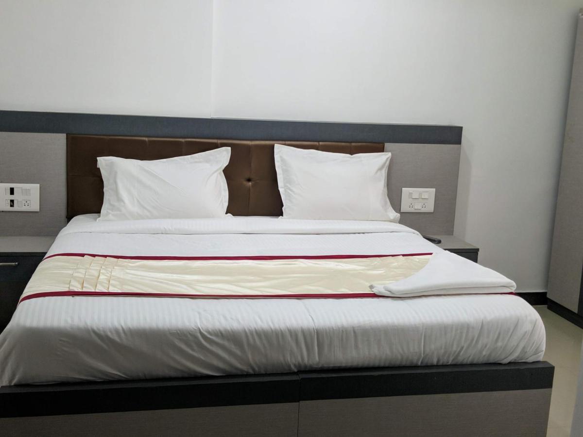Hotel Shawrya The Grand Madikeri Extérieur photo